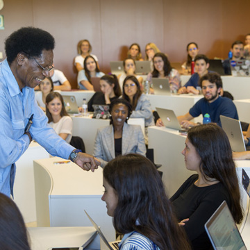 Double degree in International Relations and Law