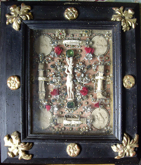 Cuadro relicario. Conjunto