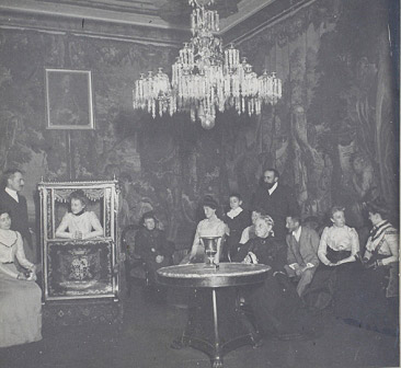 Tertulia en el palacio de Guenduláin