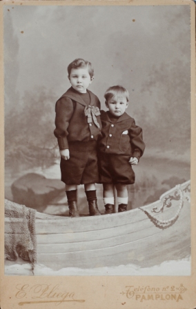 Don Joaquín y don Tiburcio Mencos y Bernaldo de Quirós