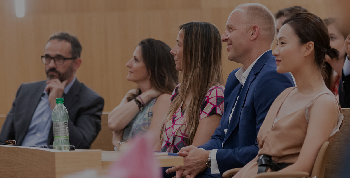 PADEM Programa Avanzado en Dirección de Empresas de Moda (PADEM)