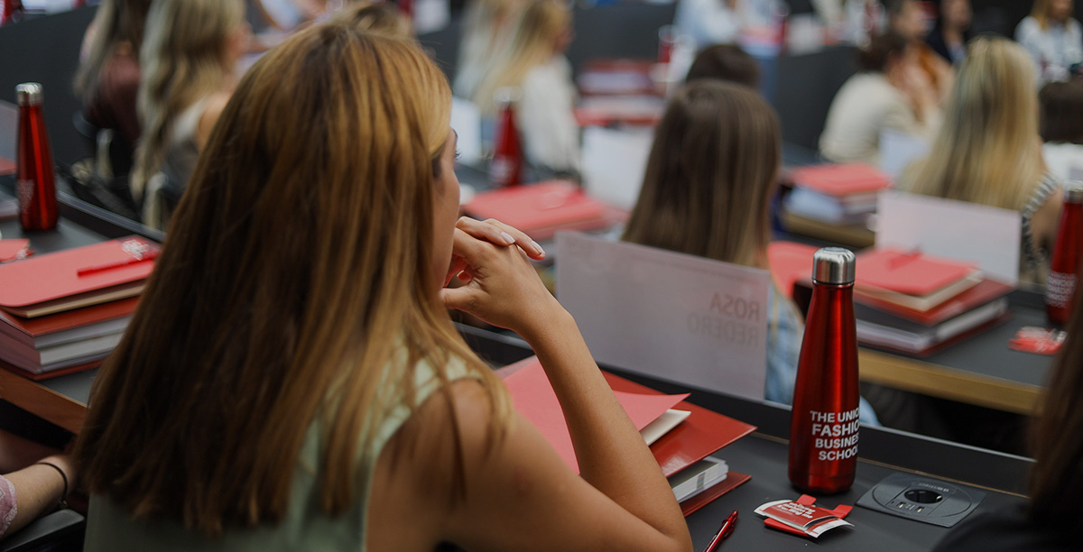 Máster Ejecutivo en Dirección de Empresas de Moda / Executive Master in Fashion Business Administration