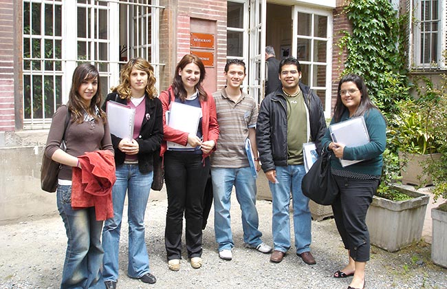 Nuevos convenios con EEUU y Canadá